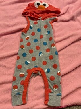 Isaac Mizrahi Elmo Romper size 0/3 months